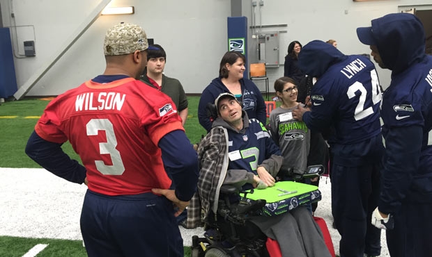 Seattle Seahawks quietly give dying 12 his dream day