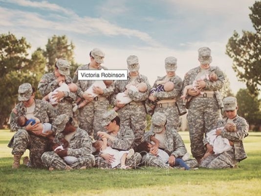 Photo of military moms breastfeeding in uniform goes viral