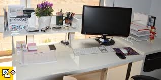 Start your week with a clean desk