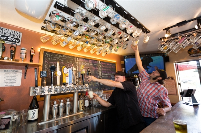 Baywood Ale House: Where the craft beer is cold and most people know your name