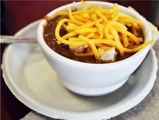 Hot Deal: Free Chili Day at Philippe The Original