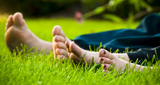 Celebrate National Go Barefoot Day 2021 | The Days Of The Year