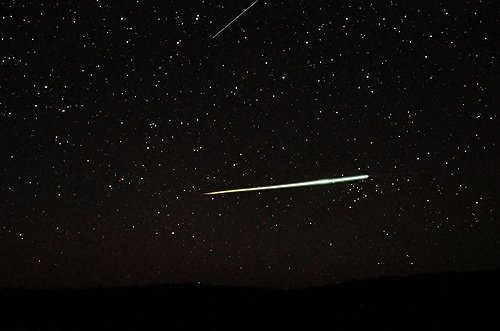 Lyrid Meteor Shower Expected to Offer Stunning Celestial Display April 22nd ...