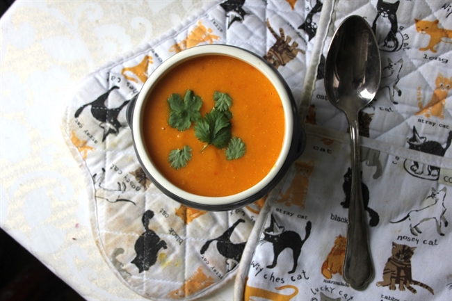 10 Ways to Make Soup With Global Flavors