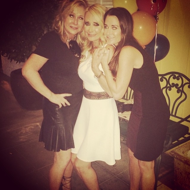 Kyle Richards Reaches Out to Kim Richards on National Sibling Day (PHOTO)