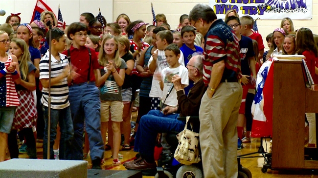 Wakarusa Elementary students celebrate veterans for National Anthem Day
